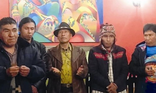脸和脖子不出汗怎么回事网脸和脖子上长小肉疙瘩是怎么回事知识网站,分享脸和脖子长疣是怎么回事大全